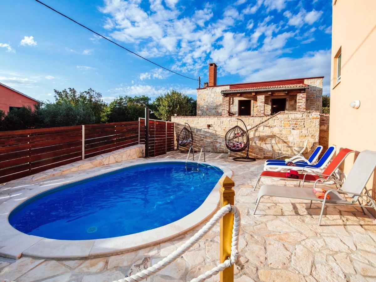 מסלניקה Splendid Holiday Home In Jasenice מראה חיצוני תמונה